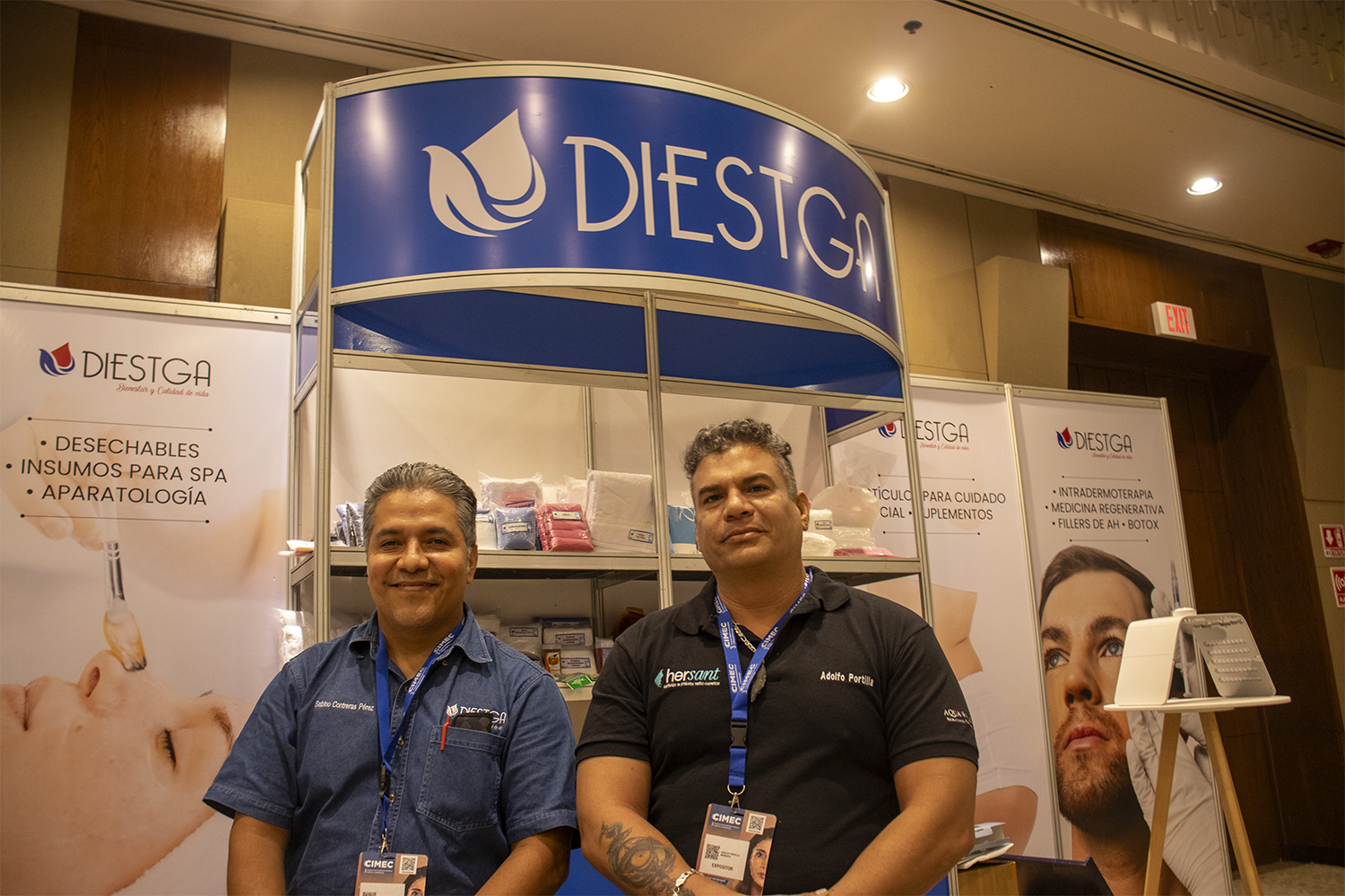 Área de exposición y stands en CIMEC 2025