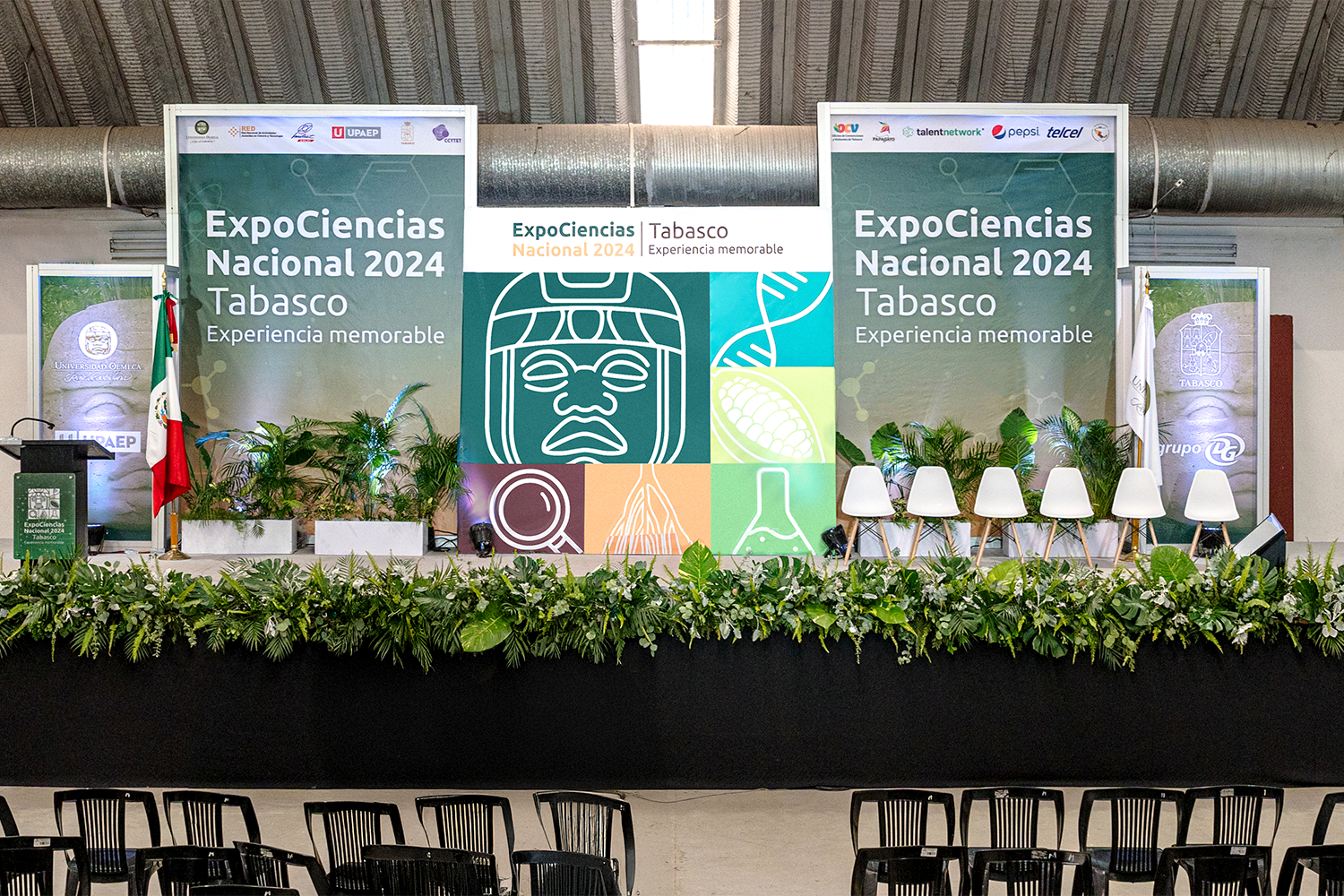 Escenario principal de ExpoCiencias Nacional Tabasco 2024