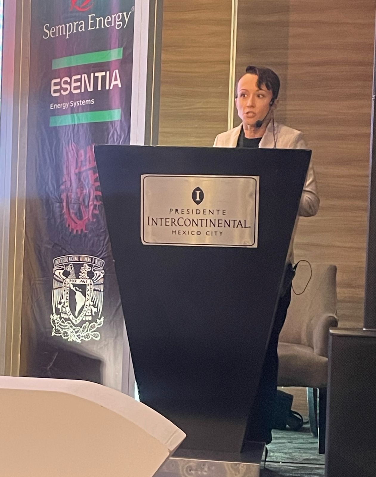 IMCORRS 2025: Presentación técnica con asistencia en sala