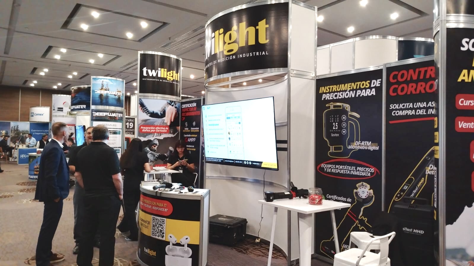 IMCORRS 2025: Recorrido por la zona de exposición
